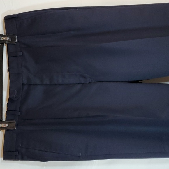 Men's Pleated Navy Blue Dress Pants - Picture 2 of 8